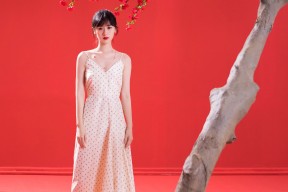 爱游戏中国官方登录入口网站-李恩：全黑队进攻的中坚力量，灵活跑位撕开防线，李恩采访视频