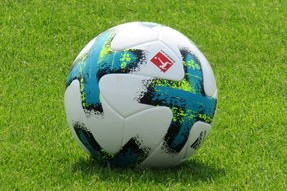 AYX GAMING-意甲球员视觉-空间判断力训练提升快速传导成功率，空间判断能力如何提高